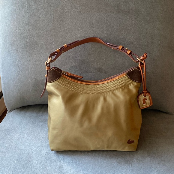 Dooney & Bourke Bag - Picture 1 of 16